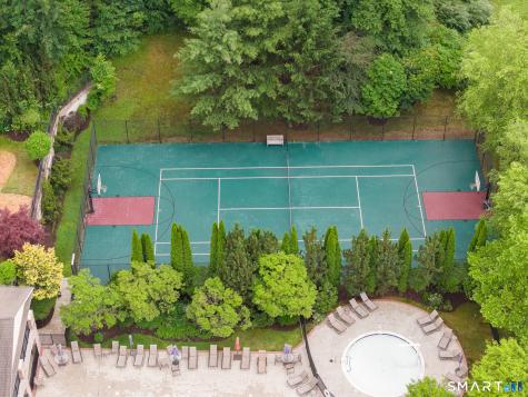 10 Ridgewood Drive Middlebury CT 06762