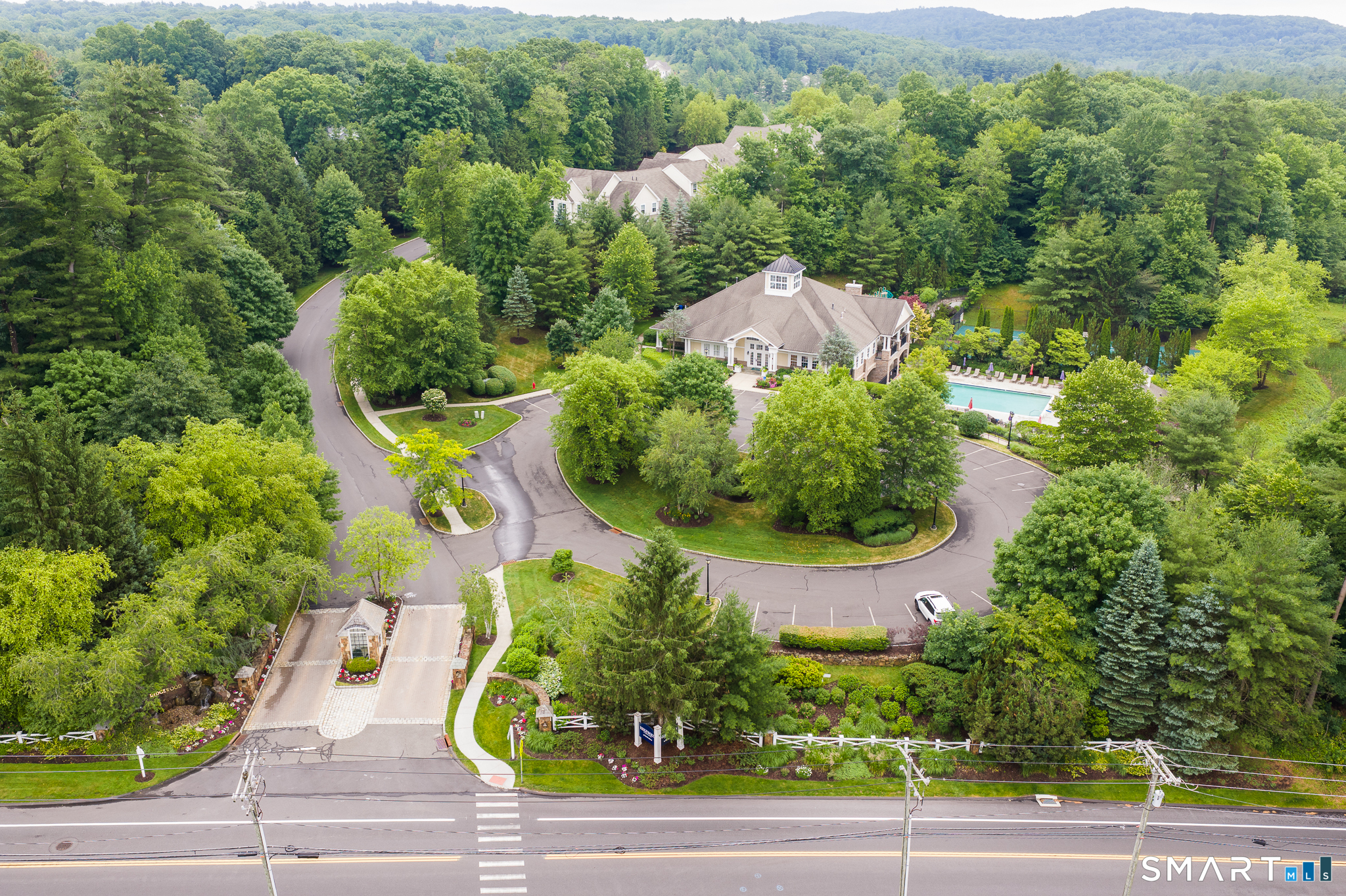 10 Ridgewood Drive Middlebury CT 06762