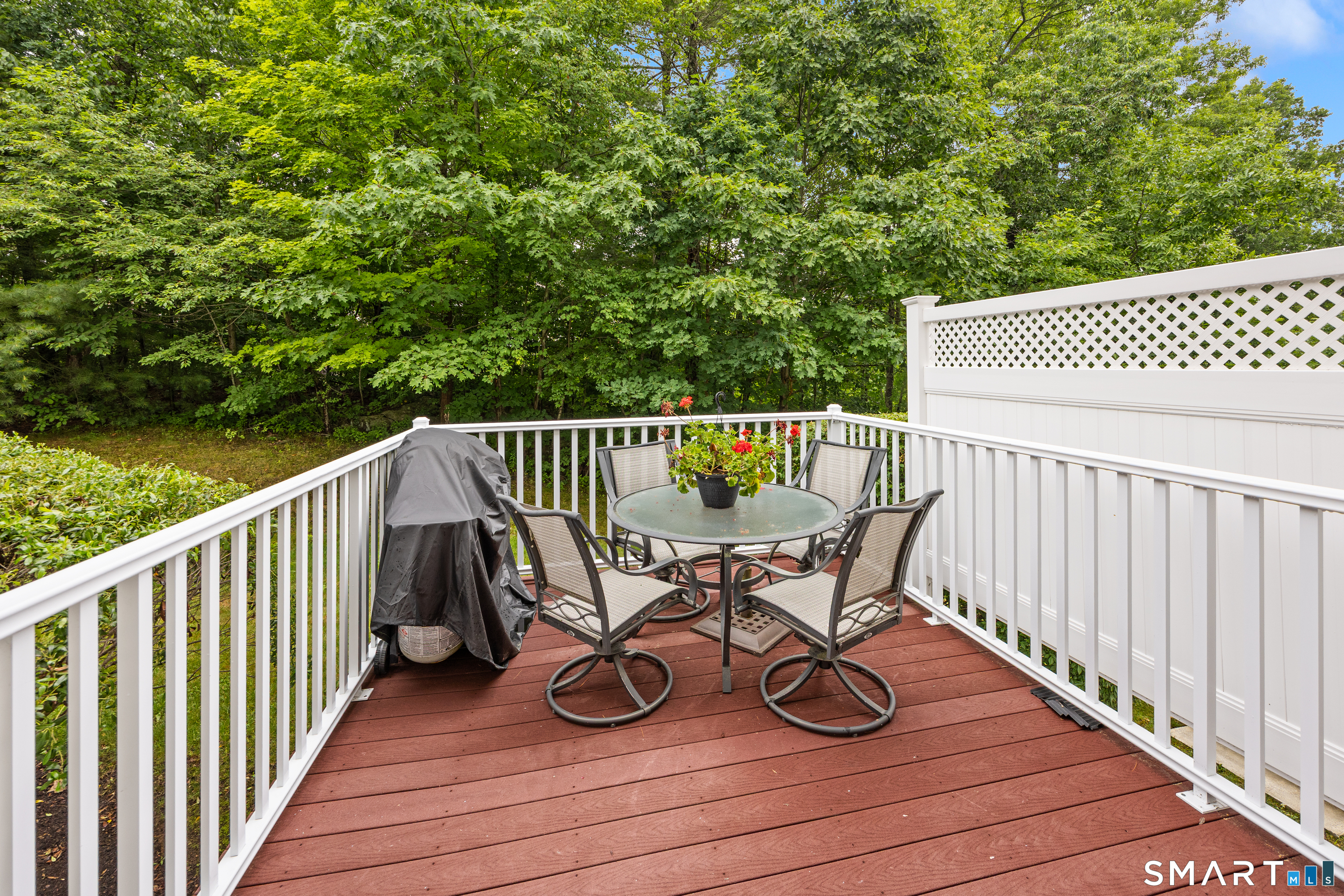 10 Ridgewood Drive Middlebury CT 06762