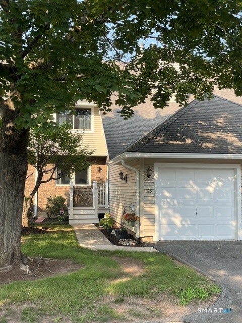 165 Foxboro Drive Newington CT 06111