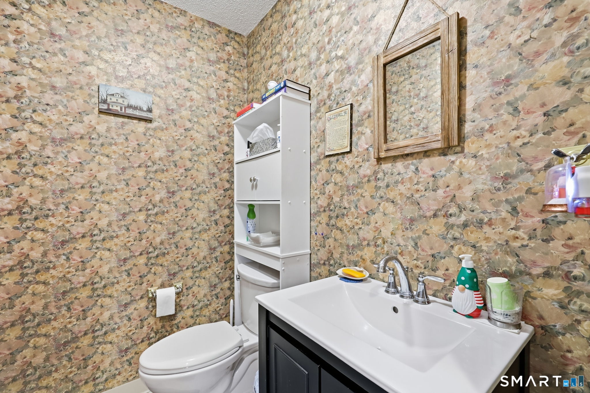 165 Foxboro Drive Newington CT 06111