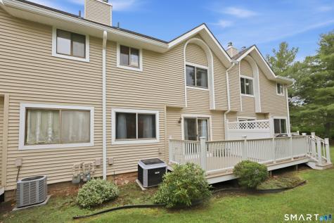 165 Foxboro Drive Newington CT 06111