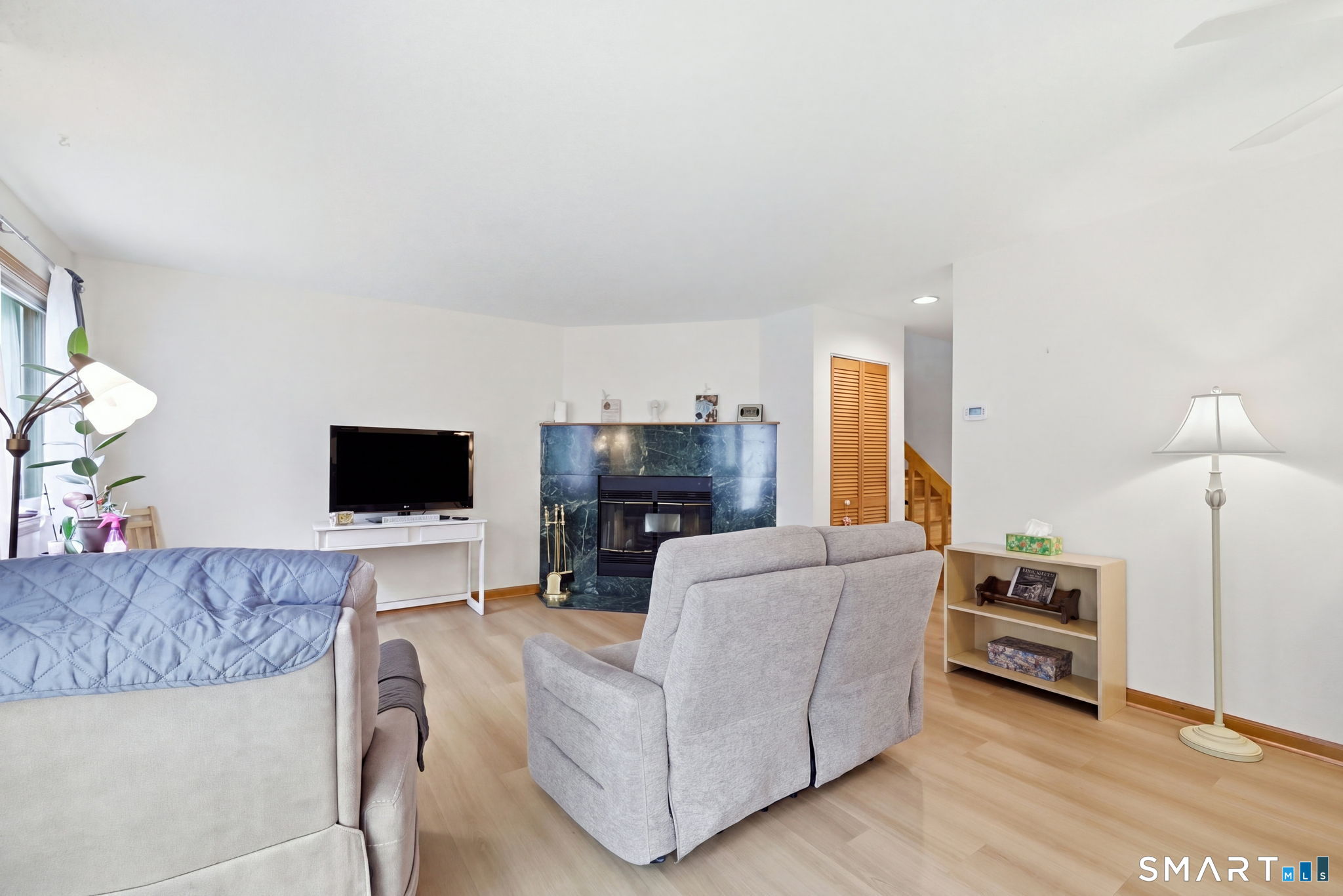 165 Foxboro Drive Newington CT 06111