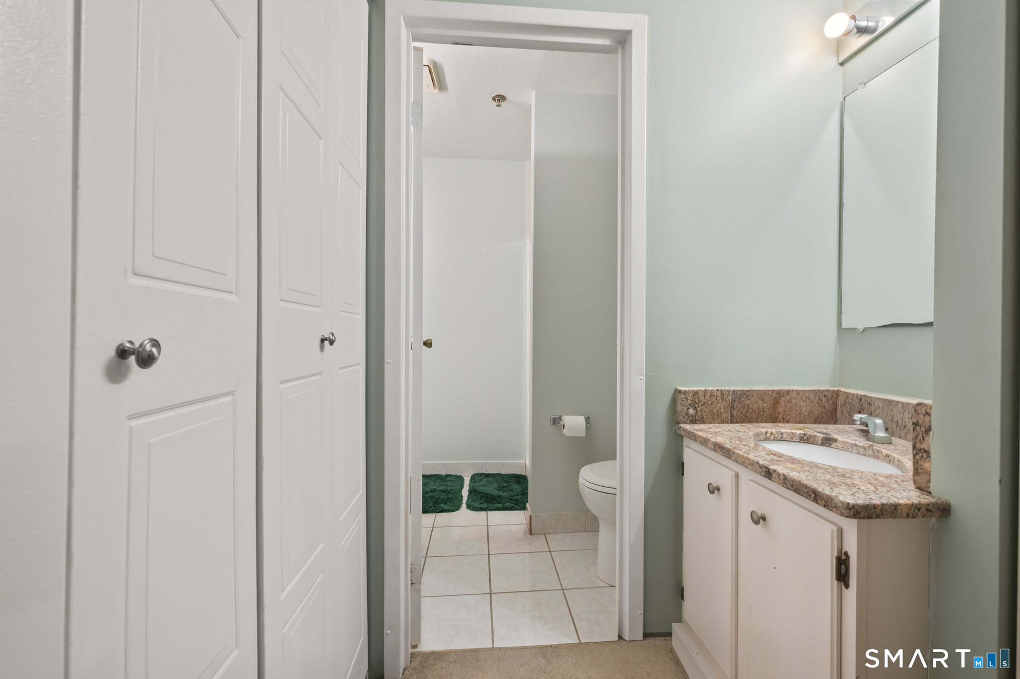 111 Dekoven Drive Middletown CT 06457