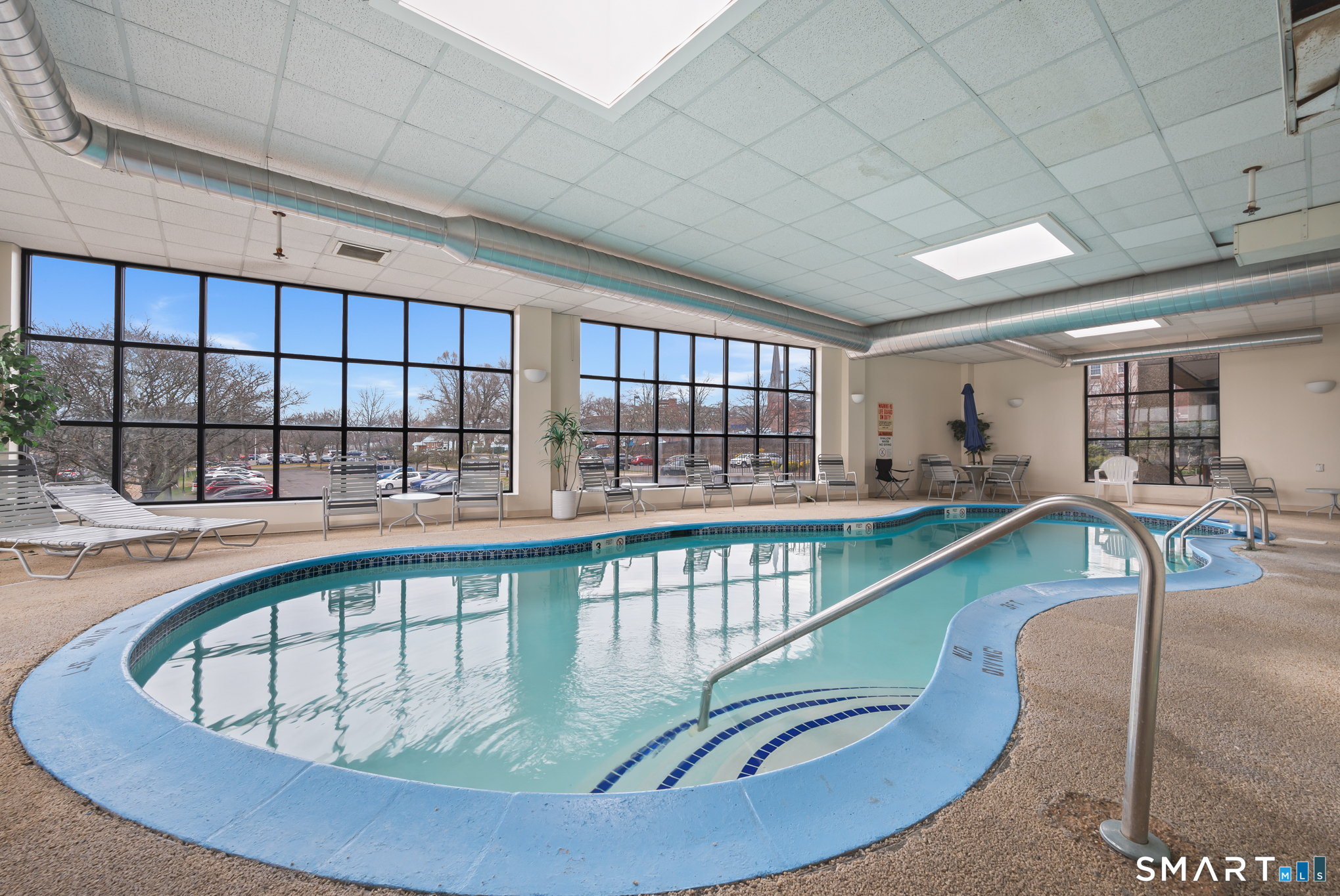 111 Dekoven Drive Middletown CT 06457
