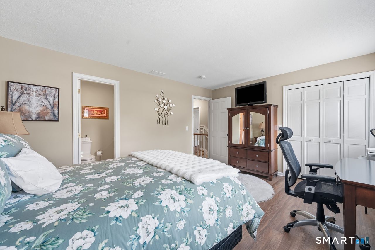 113 Tunxis Village Farmington CT 06032
