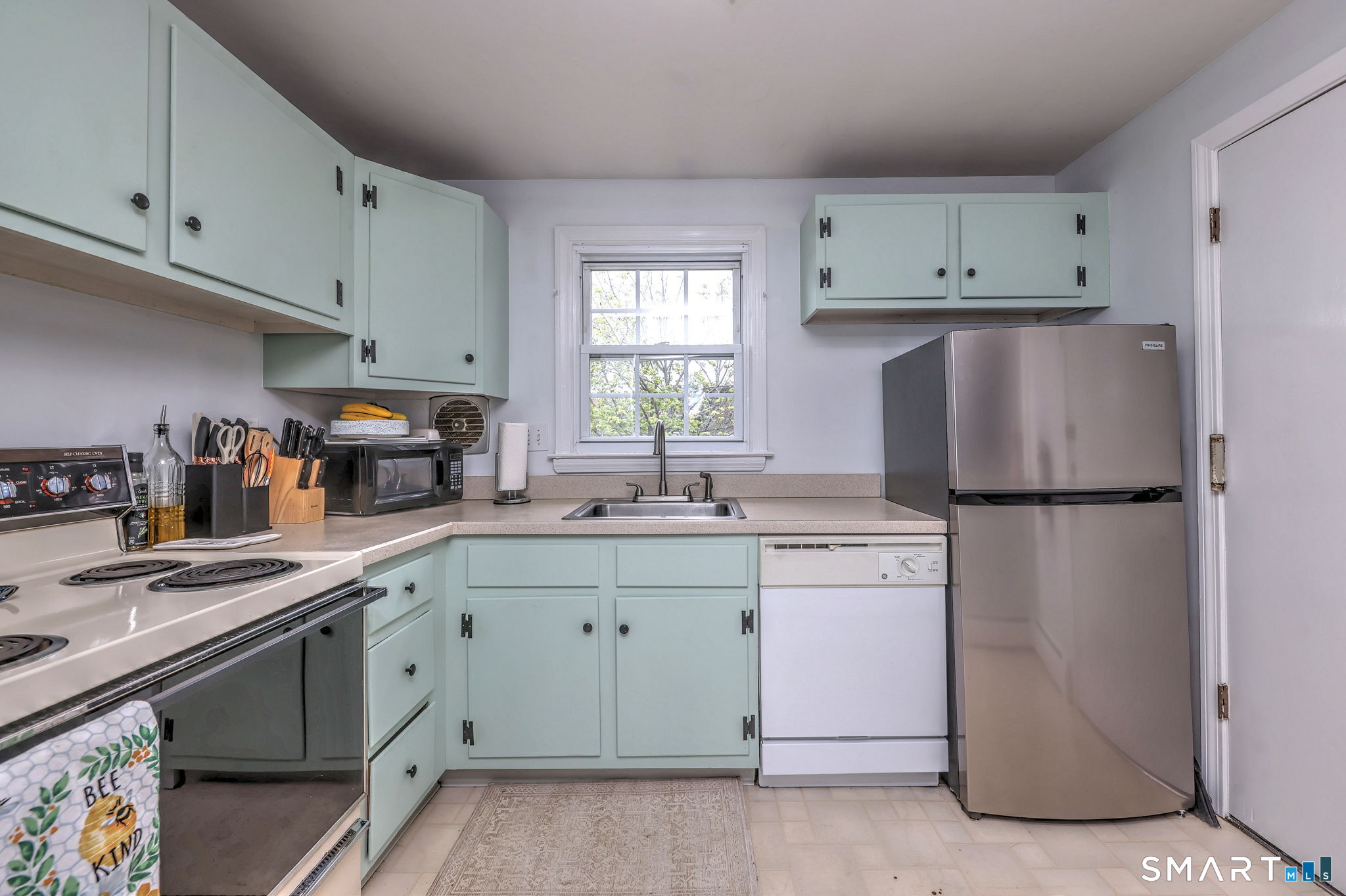 1254 Farmington Avenue Farmington CT 06032