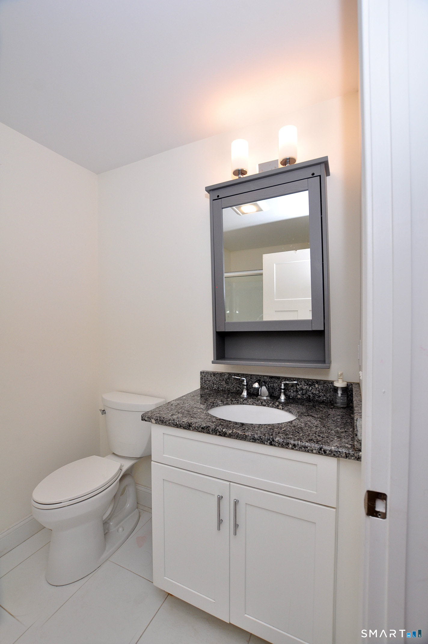 707 Old Village Circle Windsor CT 06095