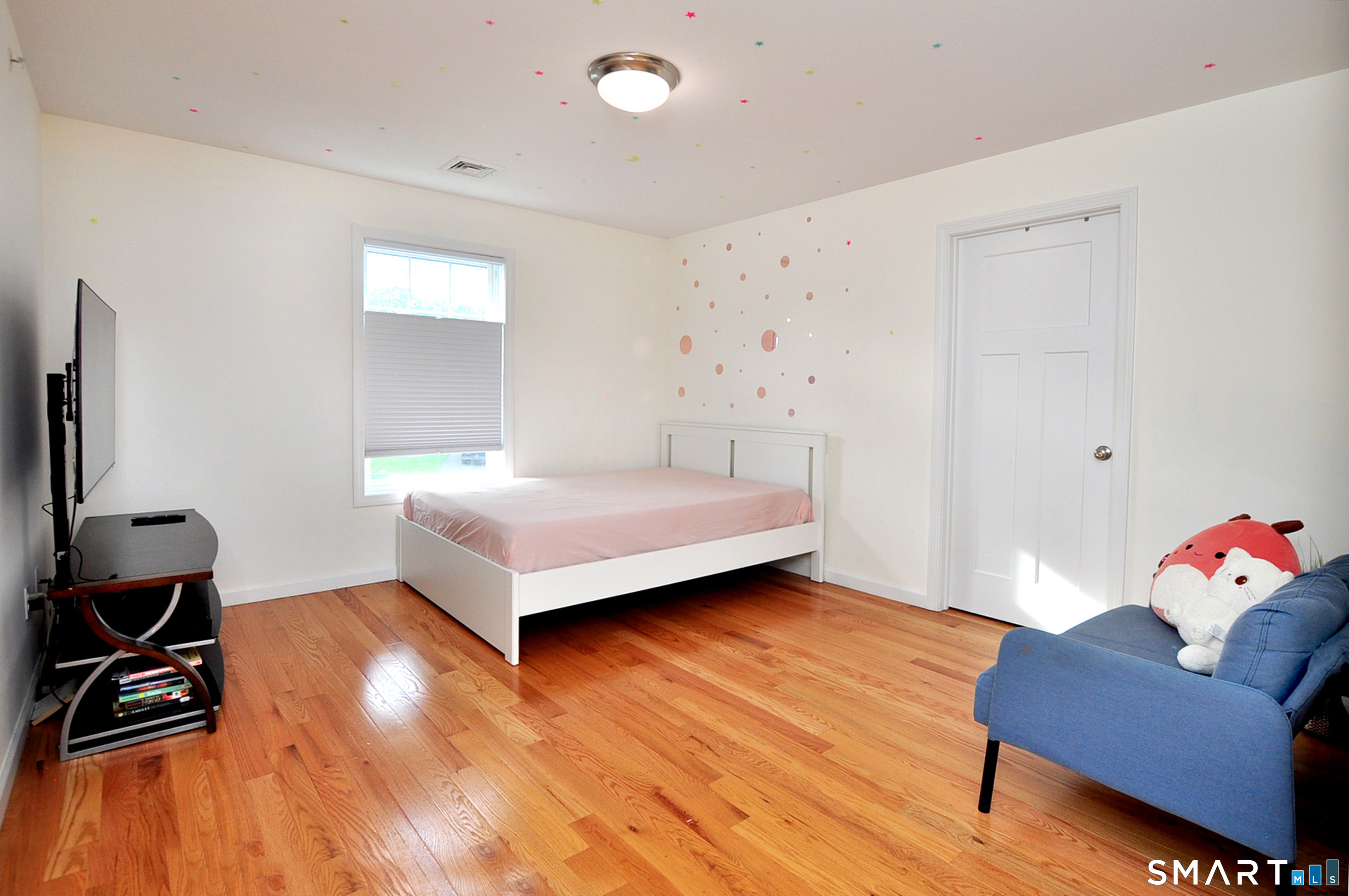707 Old Village Circle Windsor CT 06095