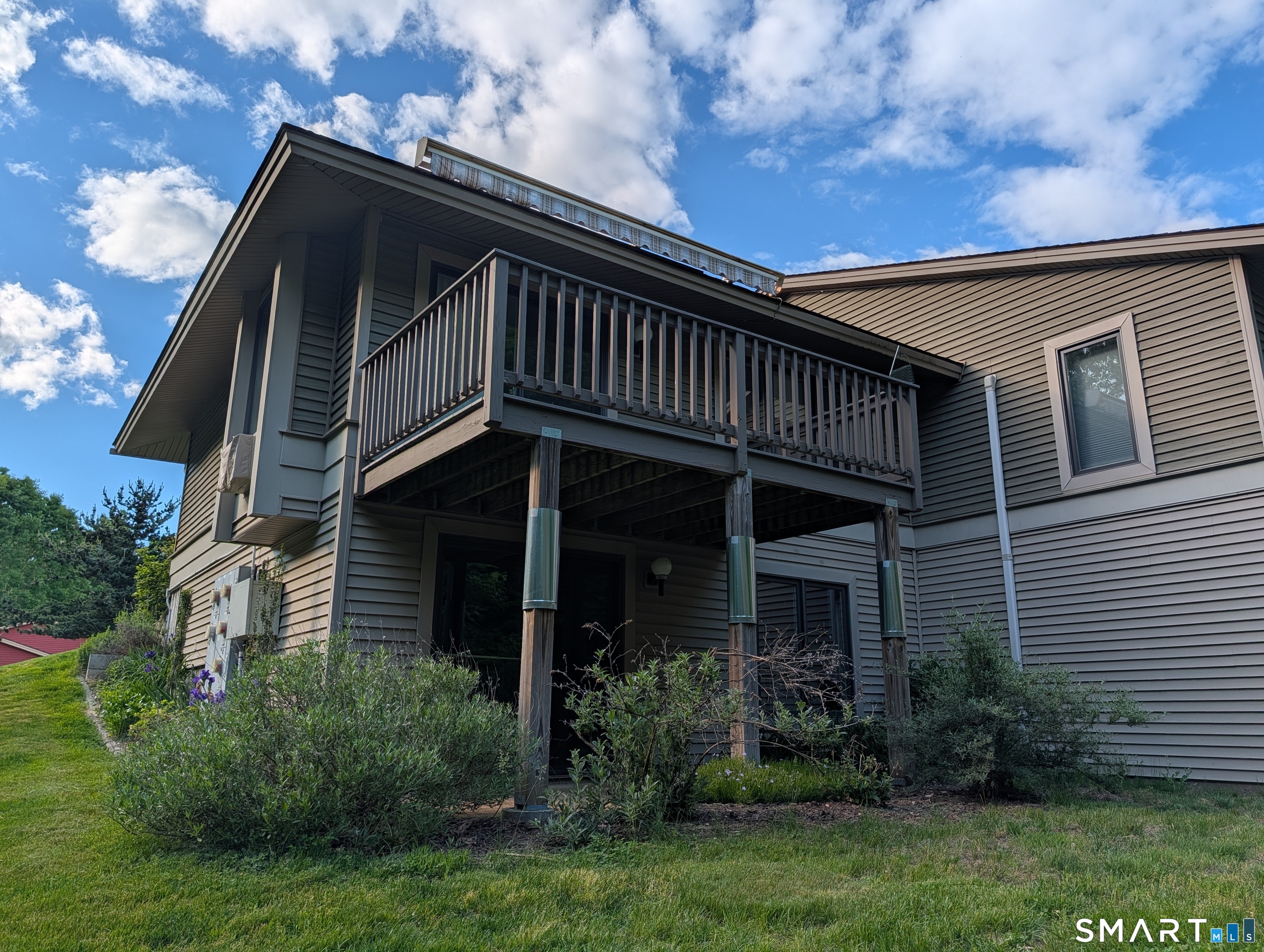 9 Sycamore Drive Mansfield CT 06268