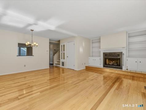 32 Jerimoth Drive Branford CT 06405