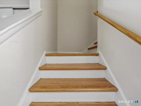 32 Jerimoth Drive Branford CT 06405