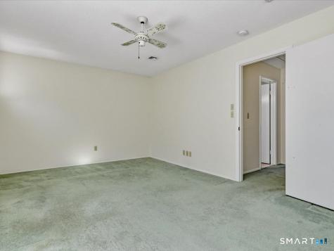 32 Jerimoth Drive Branford CT 06405
