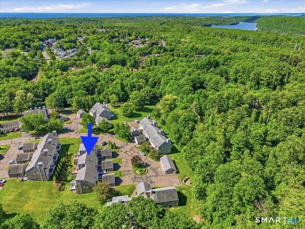 32 Jerimoth Drive Branford CT 06405