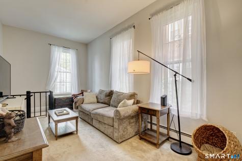 33 Charter Oak Place Hartford CT 06106