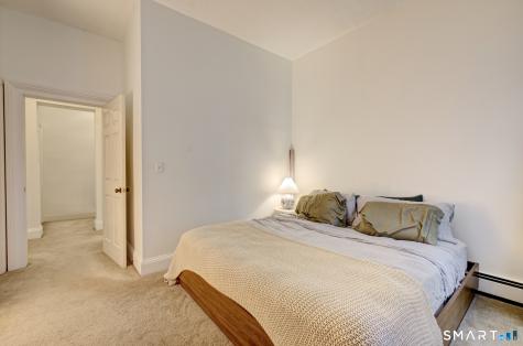 33 Charter Oak Place Hartford CT 06106