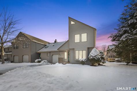 55 Elm Meadows Enfield CT 06082