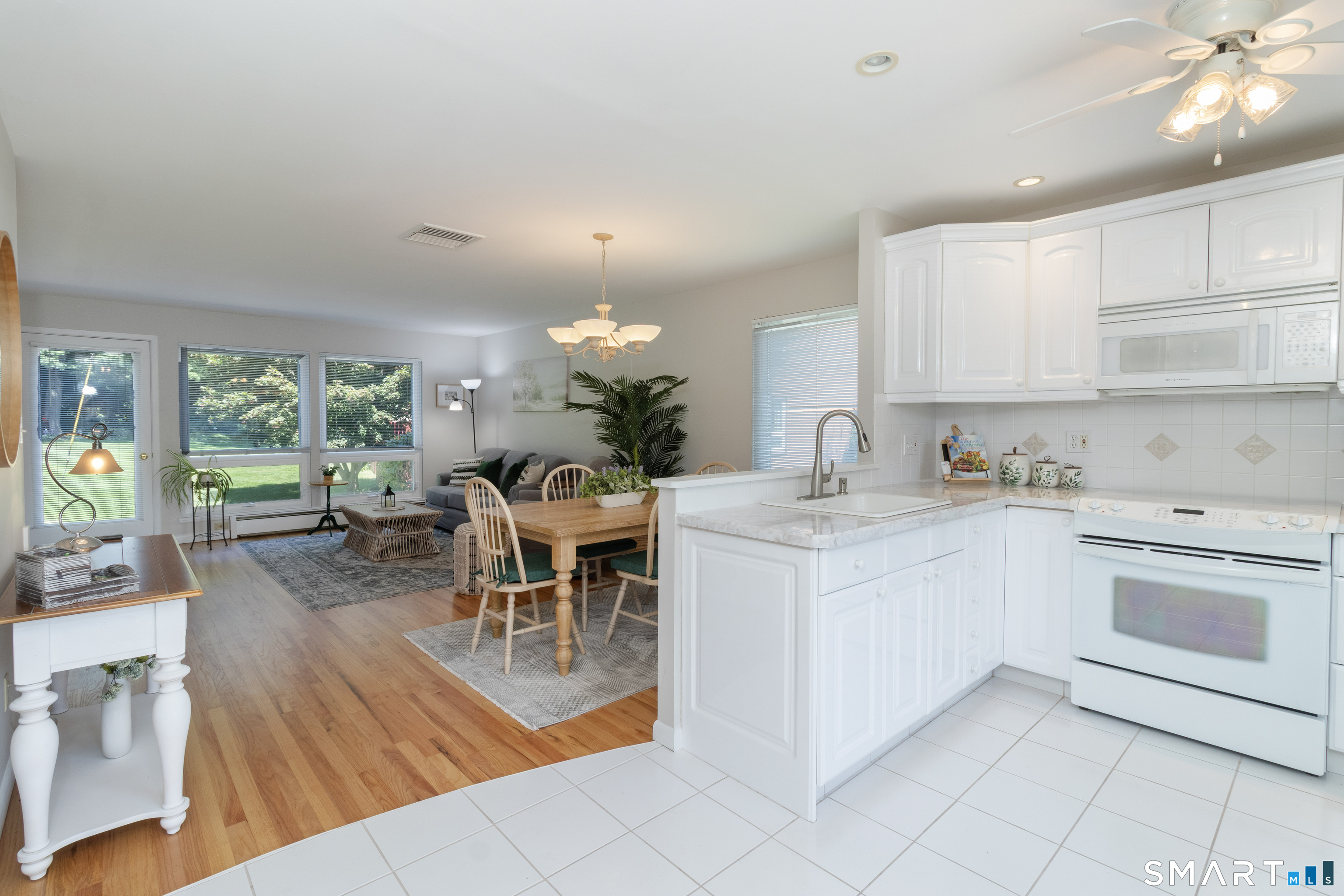113 Centerbrook Road Hamden CT 06518