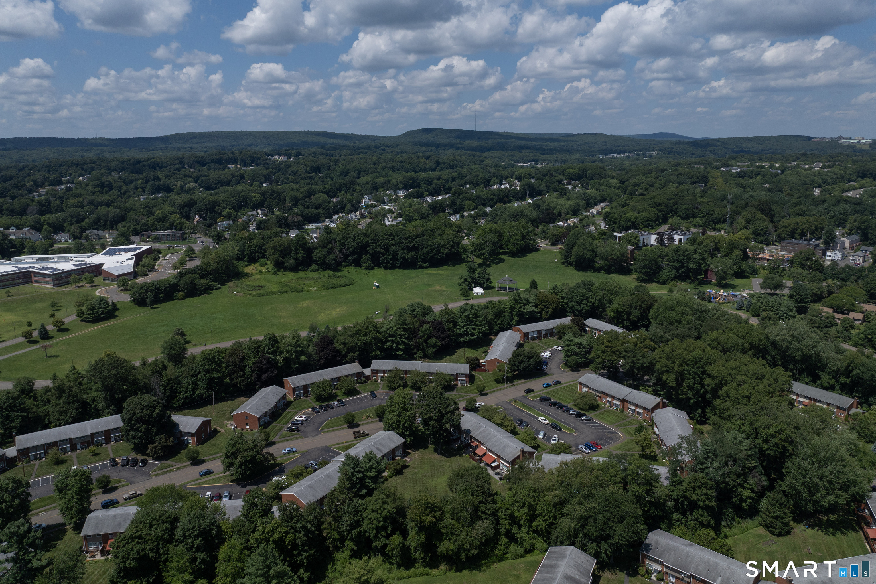 113 Centerbrook Road Hamden CT 06518