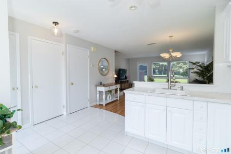 113 Centerbrook Road Hamden CT 06518