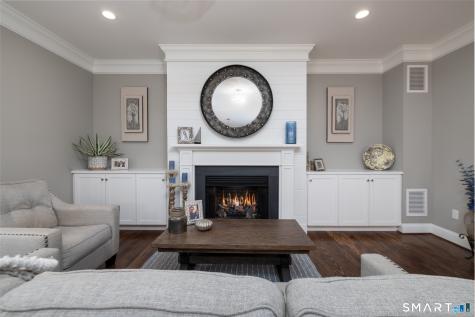 13 Yorkshire Court Farmington CT 06032