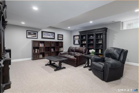 13 Yorkshire Court Farmington CT 06032