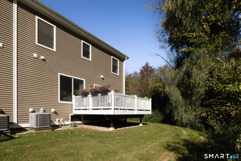 13 Yorkshire Court Farmington CT 06032