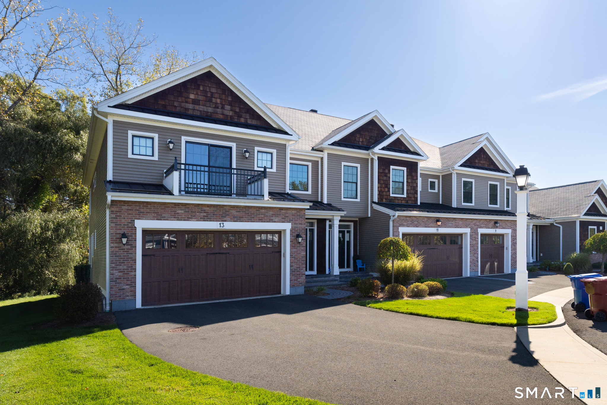 13 Yorkshire Court Farmington CT 06032
