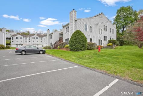 87 Valley Drive New Milford CT 06776