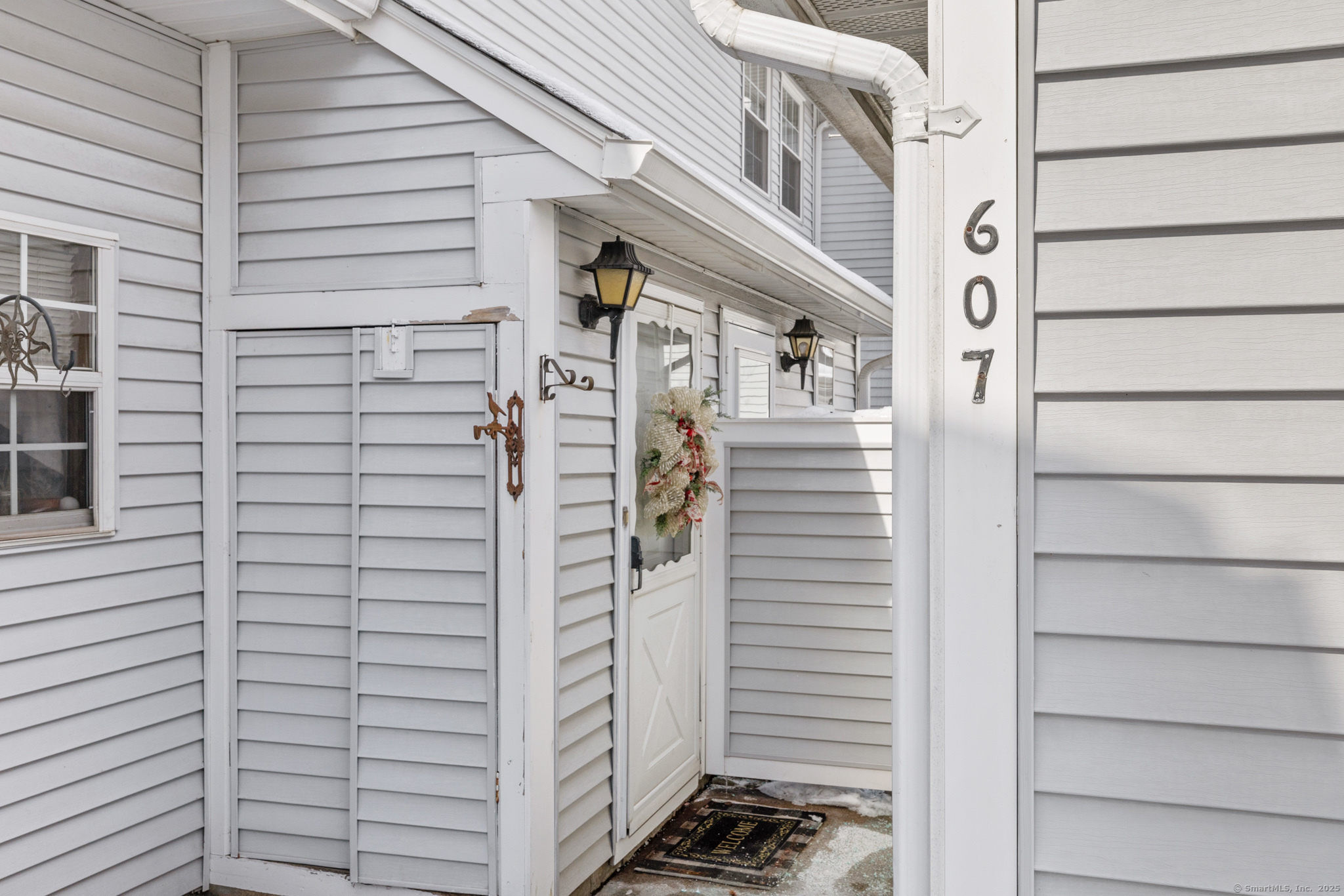 607 Spring Meadow Road South Windsor CT 06074