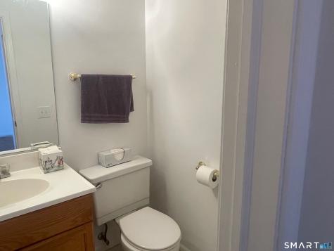 868 Long Hill Road Middletown CT 06457