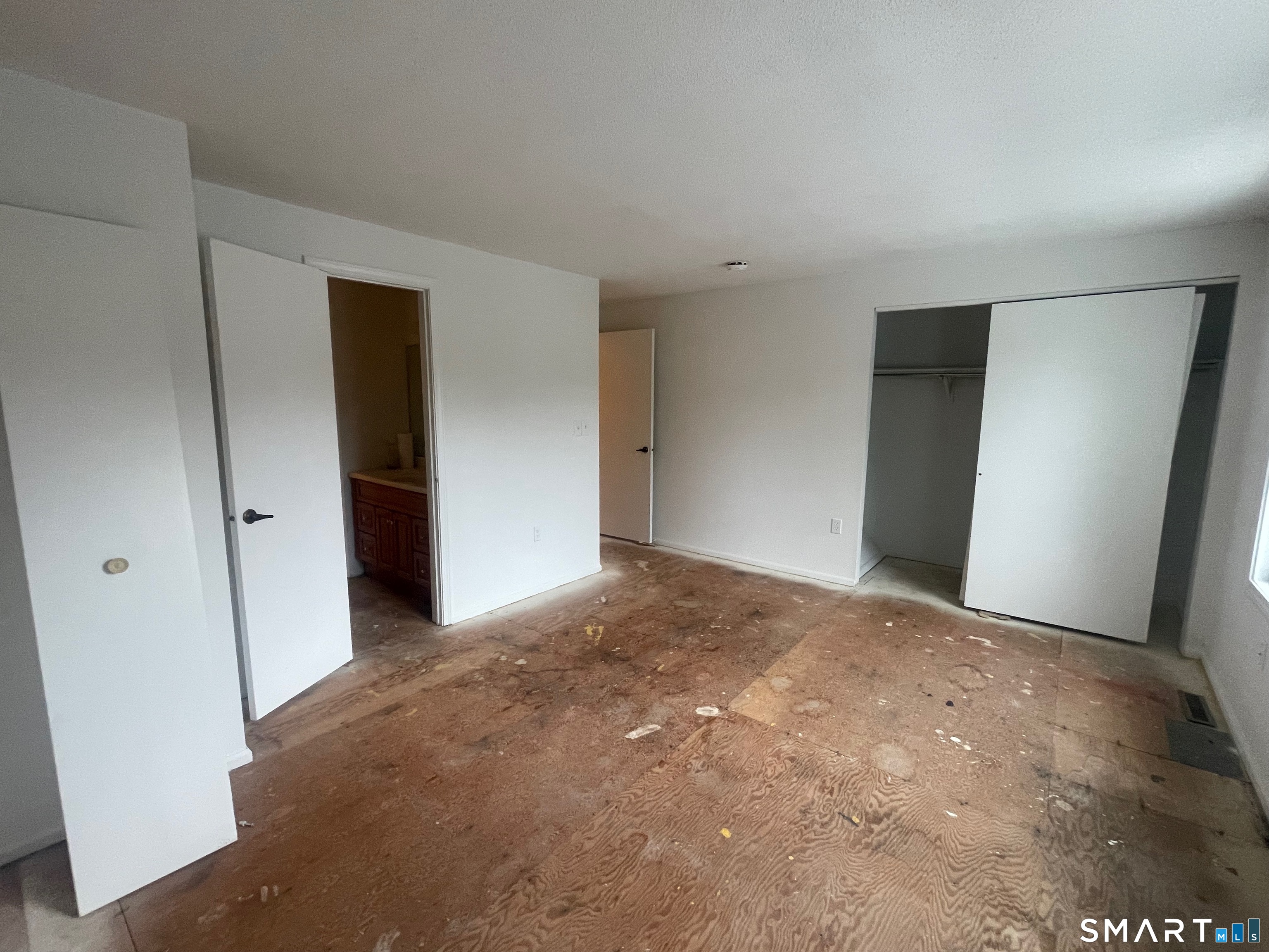 868 Long Hill Road Middletown CT 06457