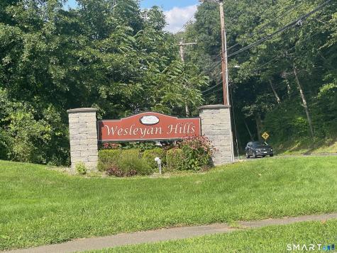 868 Long Hill Road Middletown CT 06457