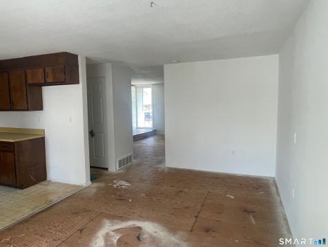 868 Long Hill Road Middletown CT 06457
