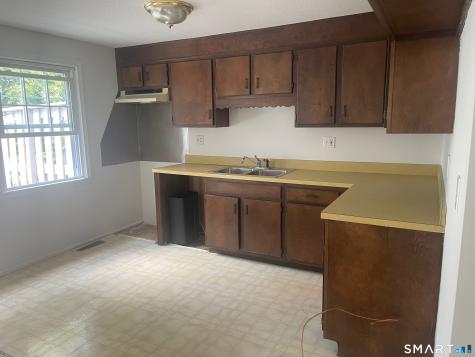 868 Long Hill Road Middletown CT 06457