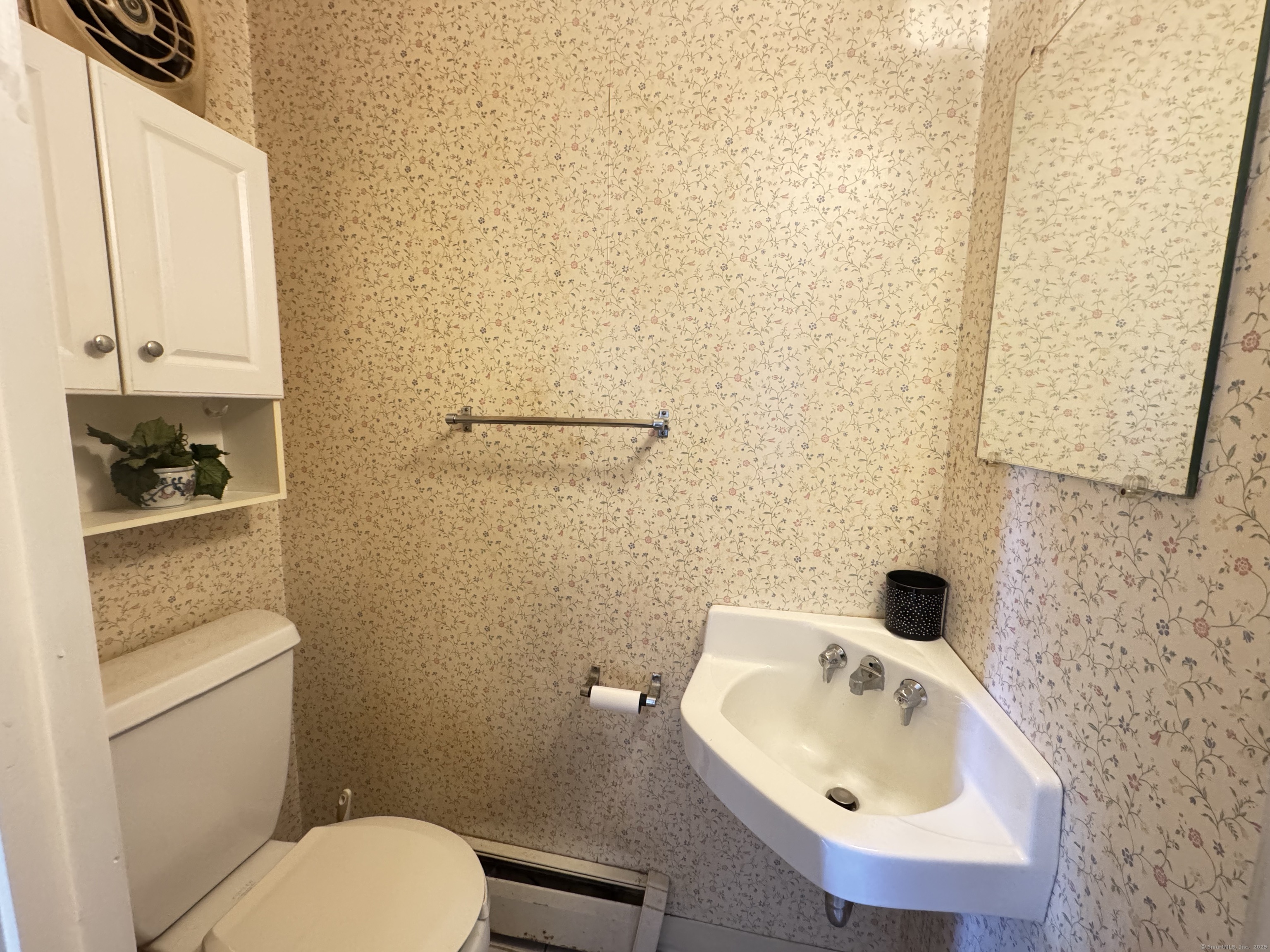 141 Worth Avenue Hamden CT 06518