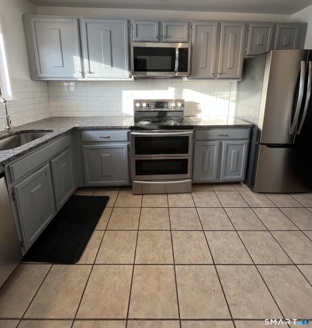 10 Dogwood Court Cromwell CT 06416