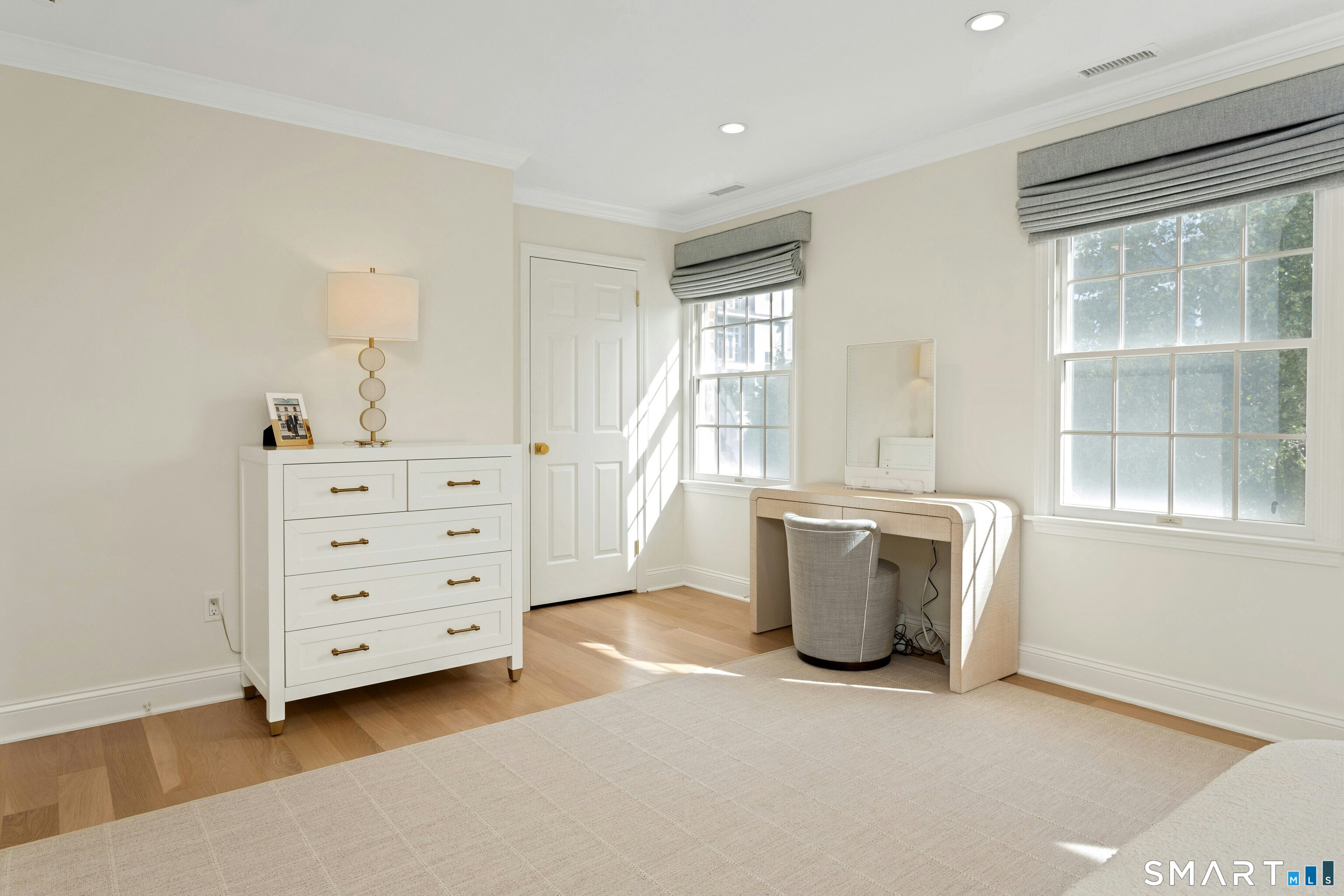 1 Maple Street New Canaan CT 06840