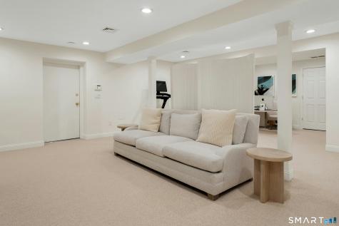 1 Maple Street New Canaan CT 06840