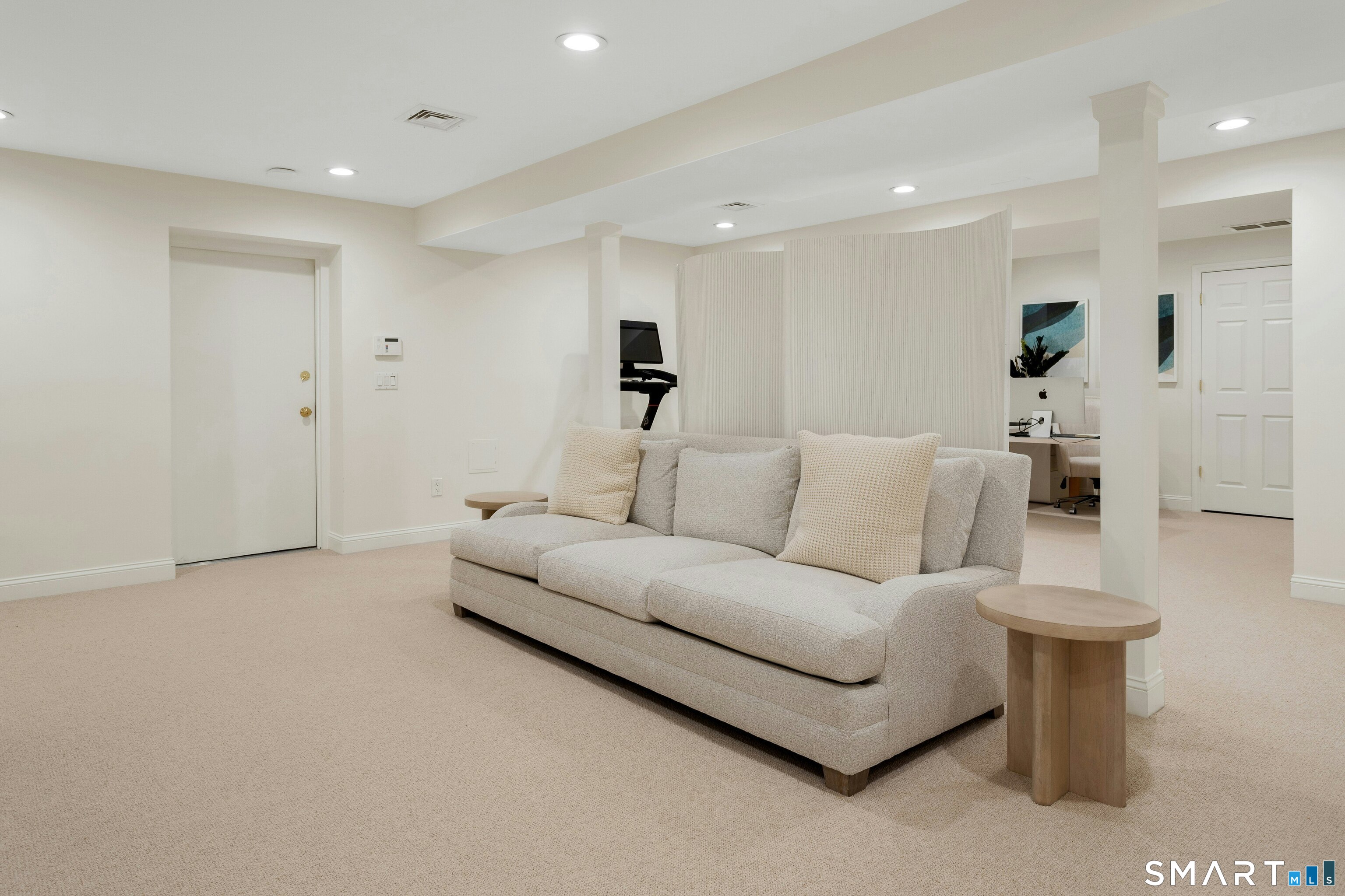 1 Maple Street New Canaan CT 06840