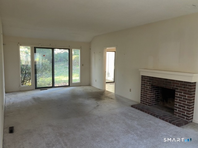 219 Heritage Village Southbury CT 06488