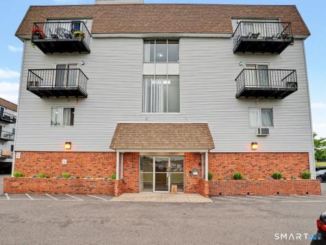115 Short Beach Road Stratford CT 06615