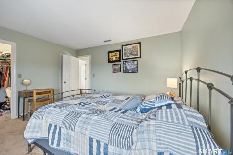 561 Pilgrim Harbor Wallingford CT 06492