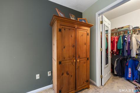 561 Pilgrim Harbor Wallingford CT 06492