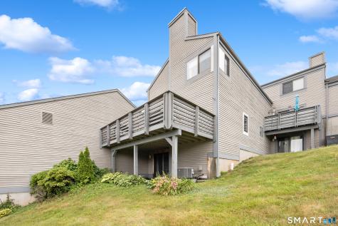 561 Pilgrim Harbor Wallingford CT 06492