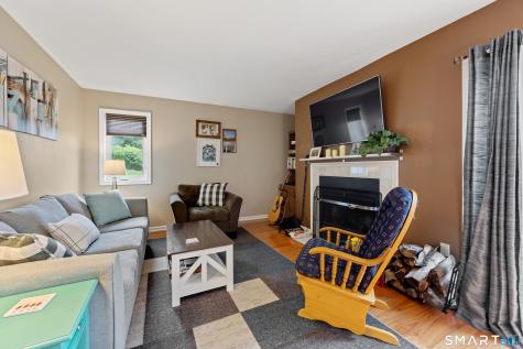 561 Pilgrim Harbor Wallingford CT 06492