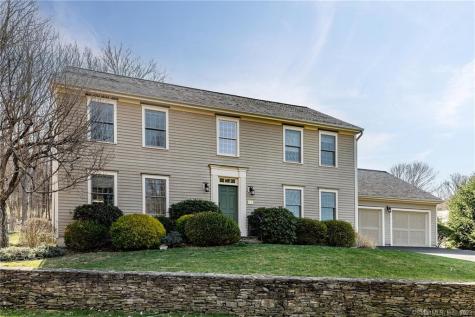 11 Hillview Lane Woodbury CT 06798