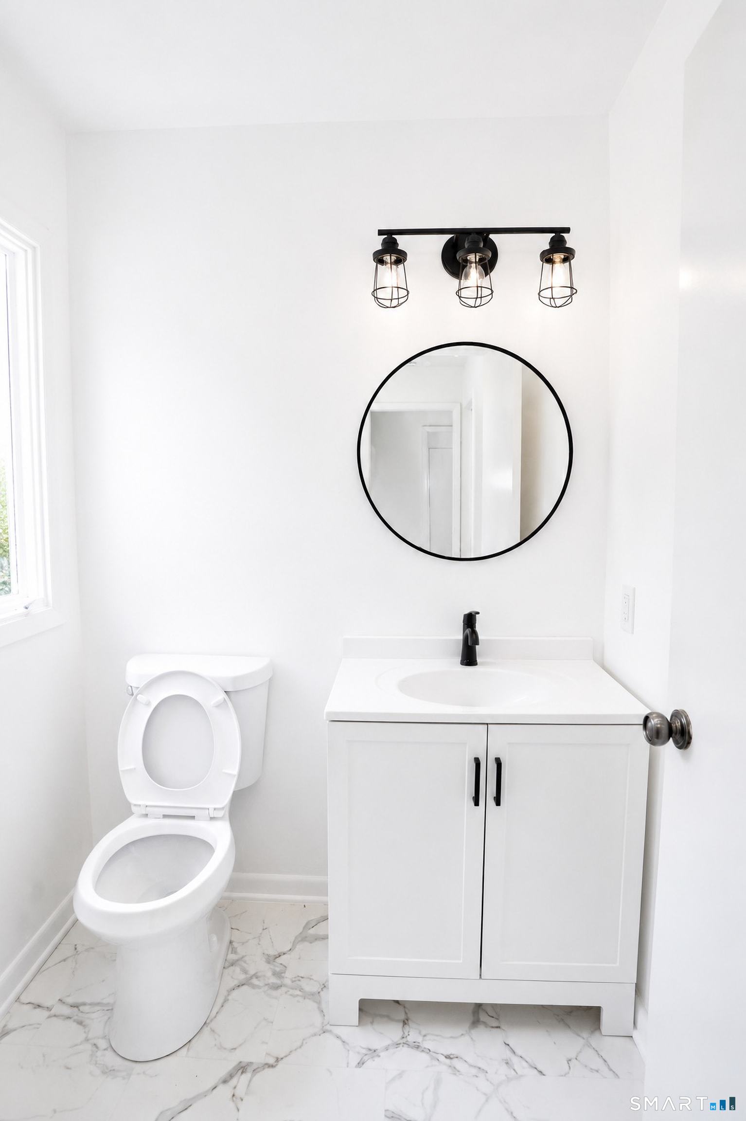 126 Hunters Creek Shelton CT 06484