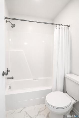 126 Hunters Creek Shelton CT 06484