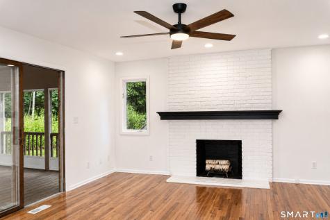 126 Hunters Creek Shelton CT 06484